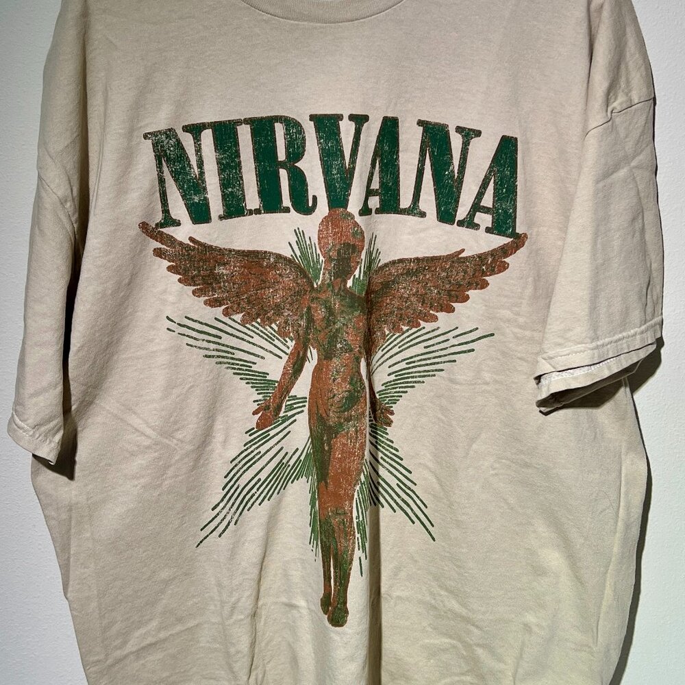 NWT Nirvana In Utero Live 1993 Tour Graphic Tee T-Shirt Sz L/XL